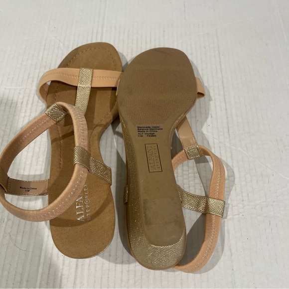 Women’s Alfani Beige Voyage Wedge Slip On Slingback Sandals Size 11 US! - Picture 9 of 9